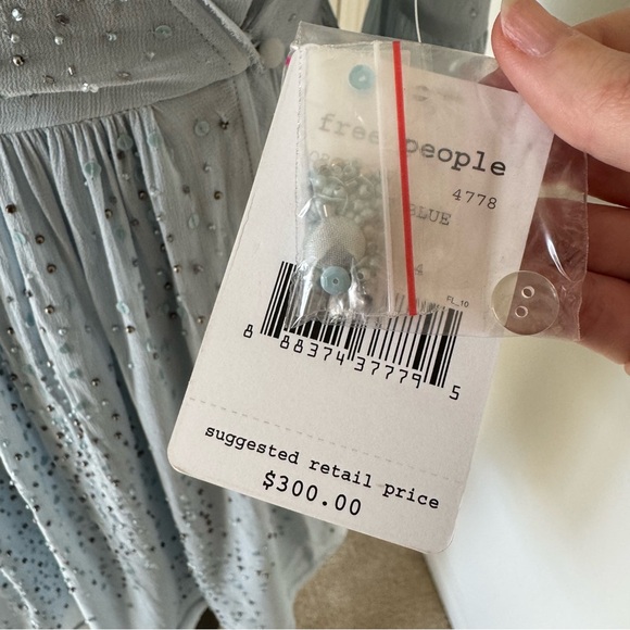 Free People winter solstice wrap mini dress size 4 NWT - Picture 10 of 14